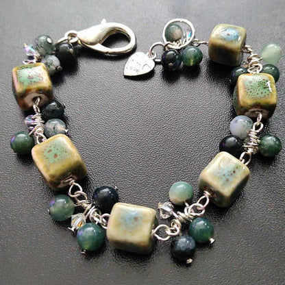 Silver-Plated Chainmaille Bracelet with Moss Agate and Green Porcelain Beads