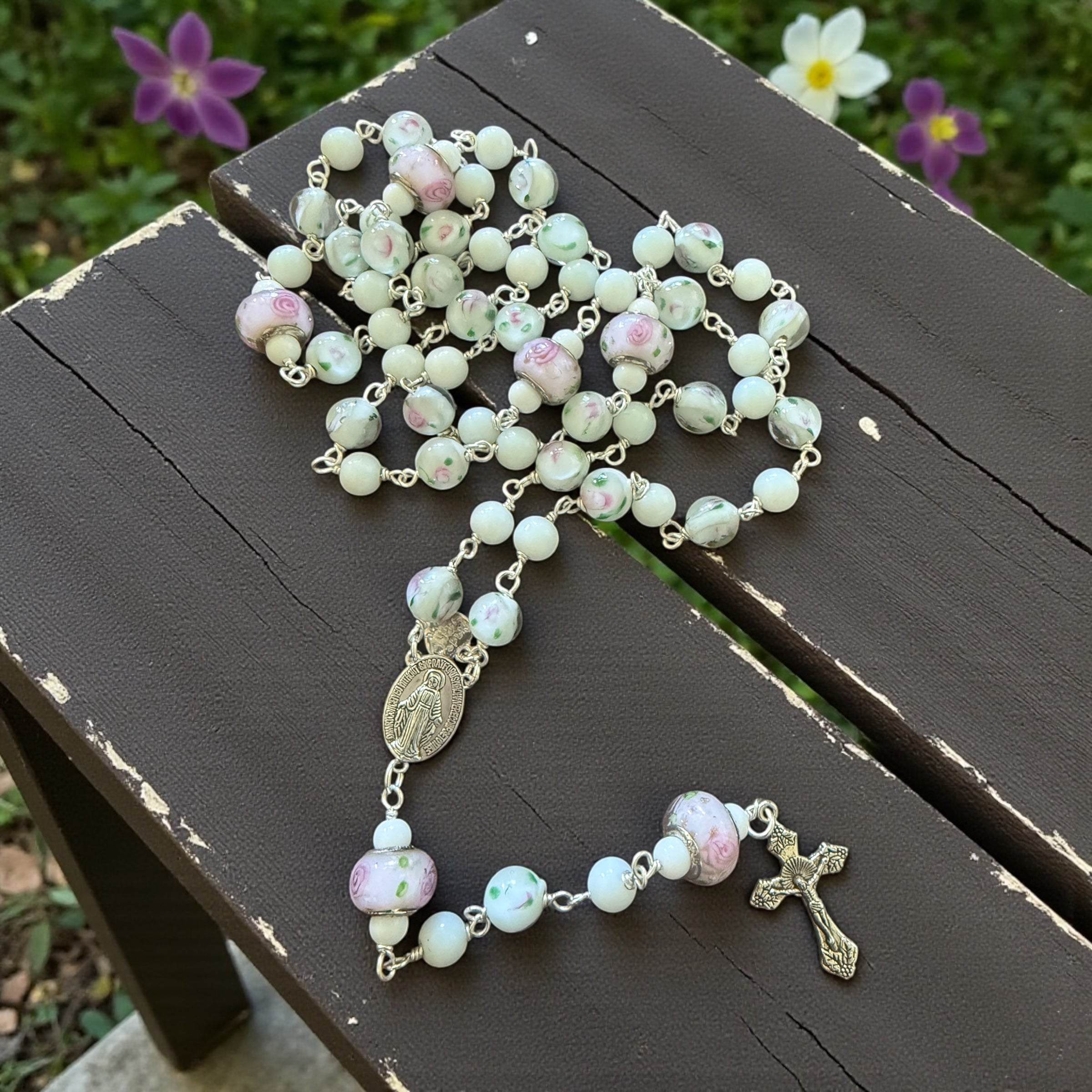 Snow Jade & Antique Floral Lampwork Rosary – A Devotional Blend of Tranquility, Grace & Timeless Beauty