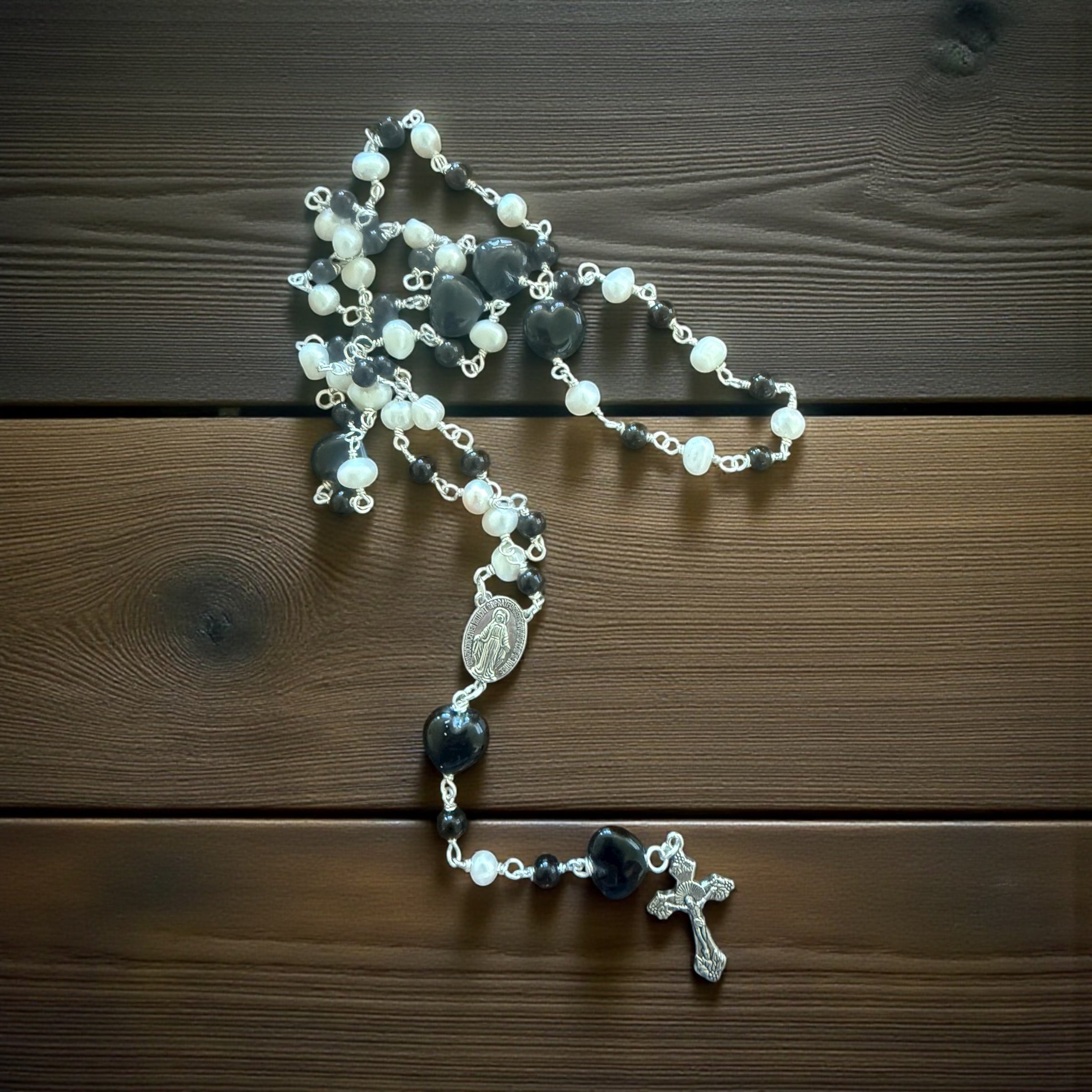 Freshwater Pearl, Black Onyx & Porcelain Heart Rosary – A Sacred Journey of Strength, Grace & Devotion