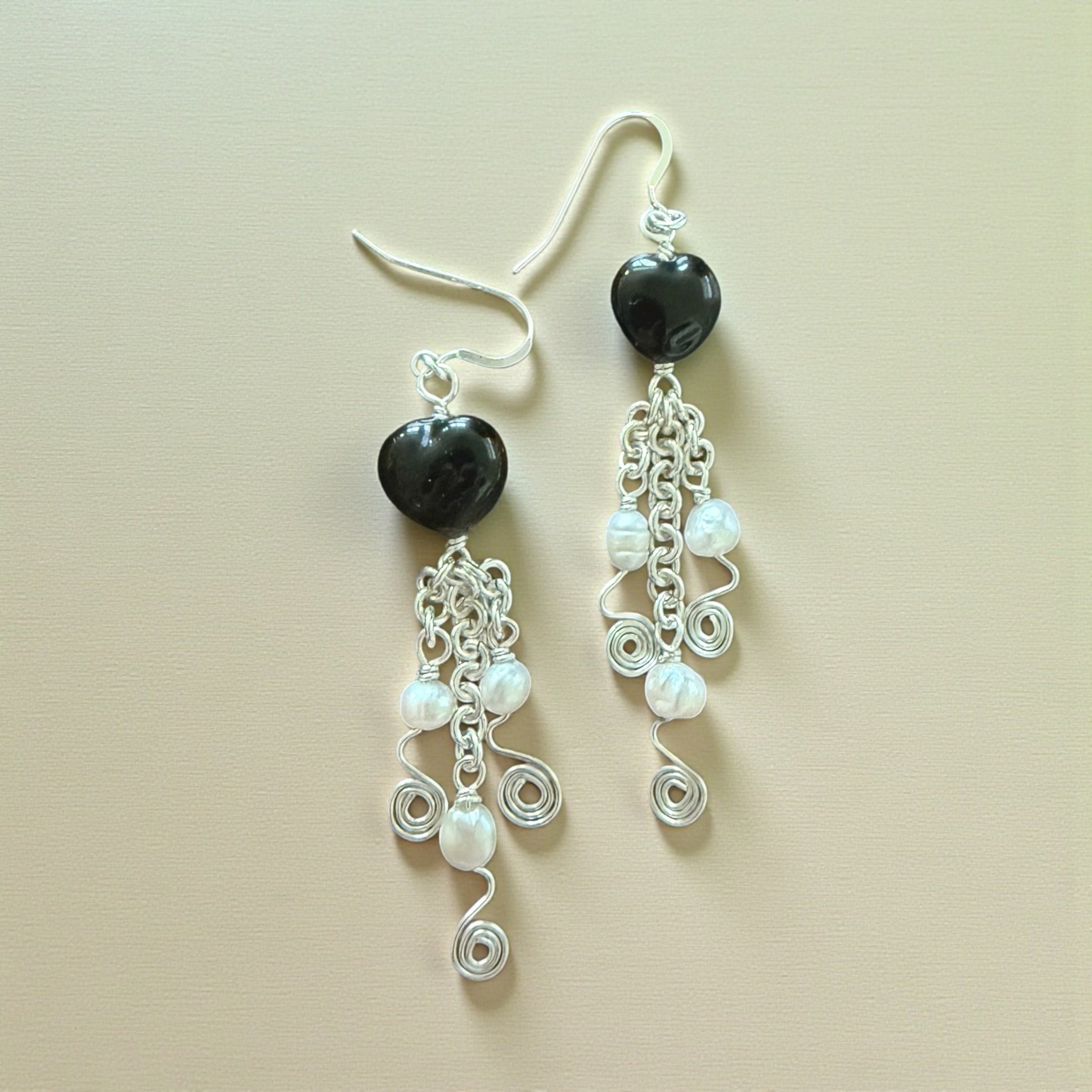 Black Porcelain Heart & Freshwater Pearl Chainmaille Earrings – Strength, Grace & Handcrafted Balance
