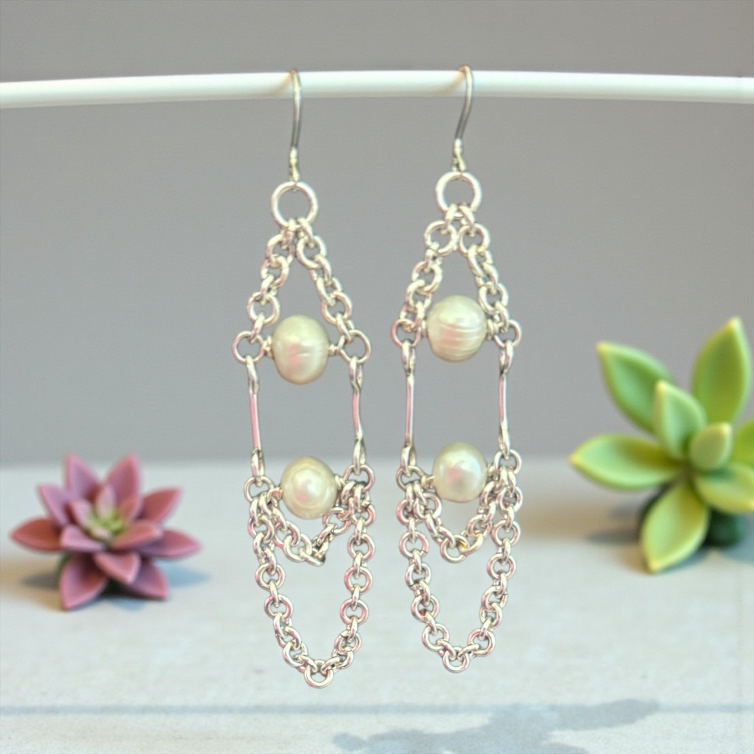 Bridal Pearl Chainmaille‑Drop Earrings – Freshwater Pearls