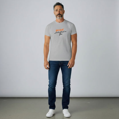 Jena Jewelry grey 100% cotton t-shirt with "BRAVE Looks Good on You" graphic print. Classic fit, crew neck.