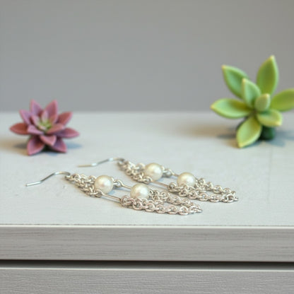 Jena Jewelry bridal drop earrings with two freshwater pearls and hammered silver-tone chain links. Lightweight and elegant.