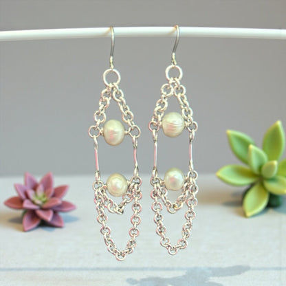 Jena Jewelry bridal drop earrings with two freshwater pearls and hammered silver-tone chain links. Lightweight and elegant.