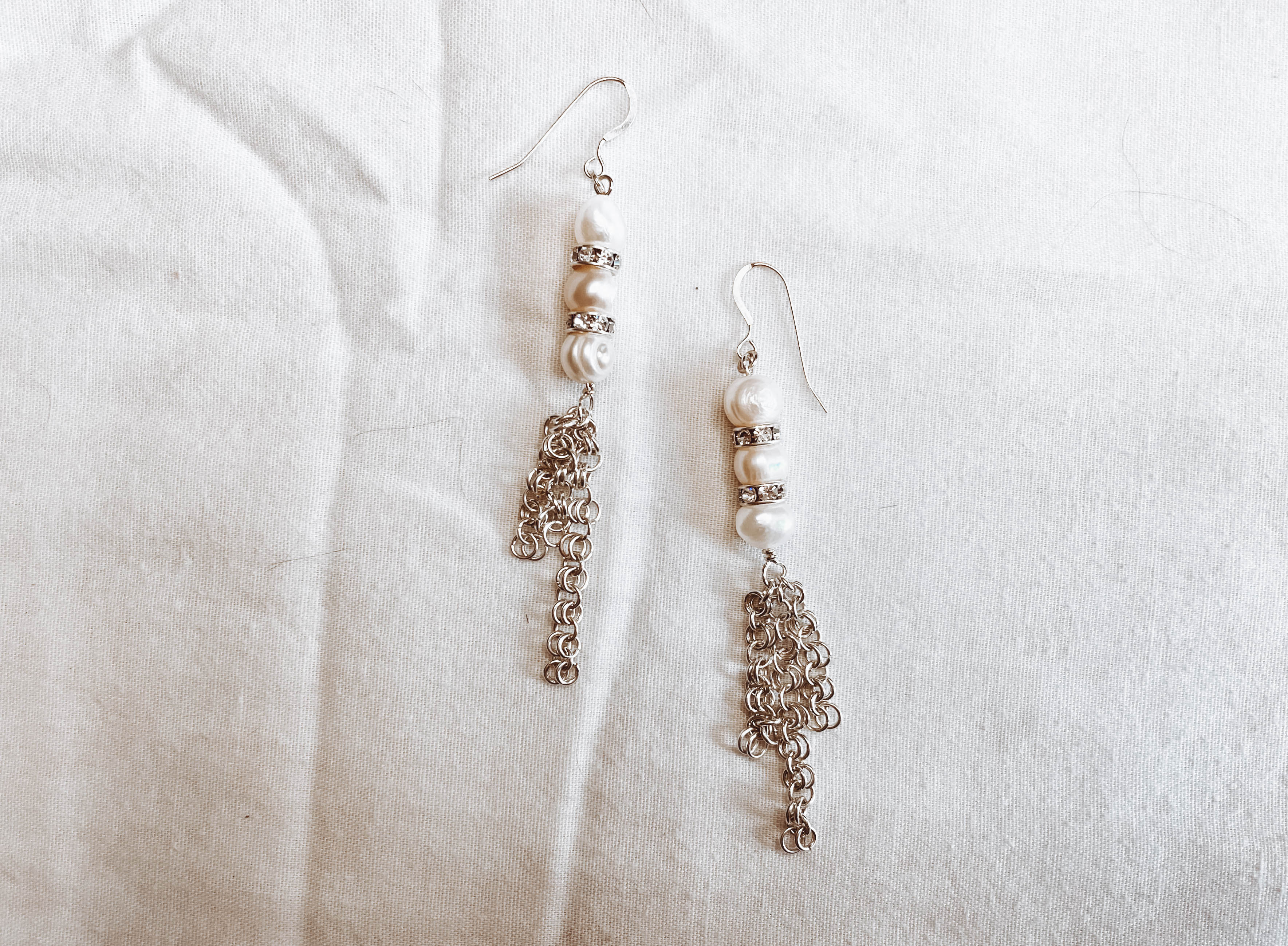 Freshwater Pearls With Clear Glass And Silver-Plated Chainmaille Earrings