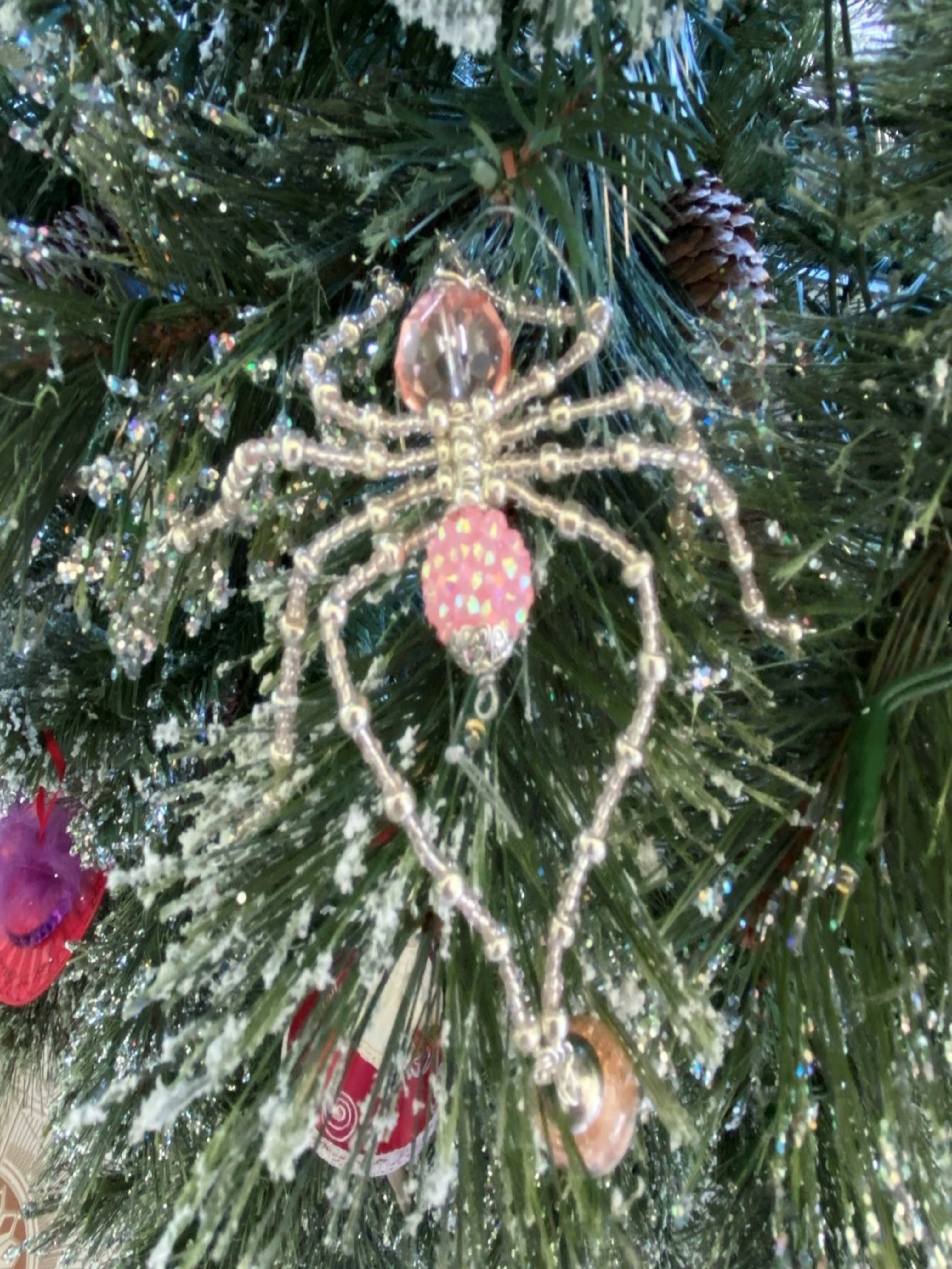 Christmas Spider | Pink and Silver